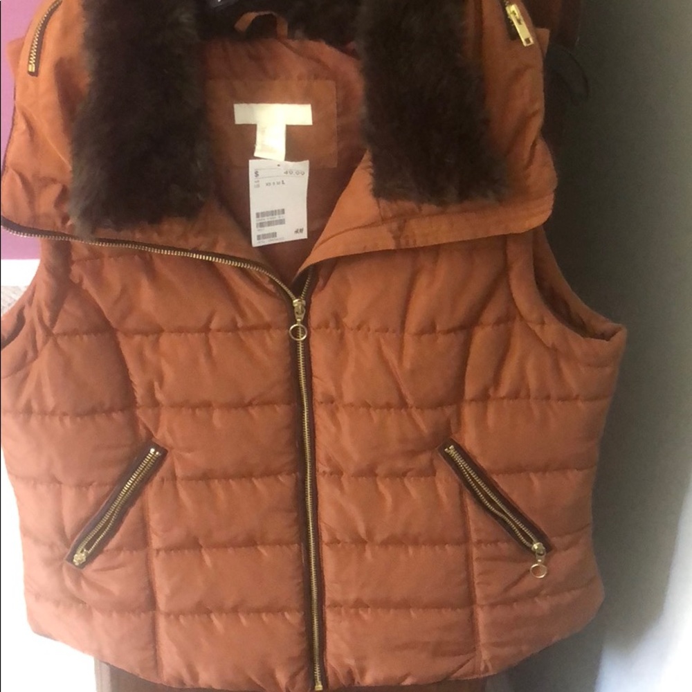 Vest - Picture 1 of 1